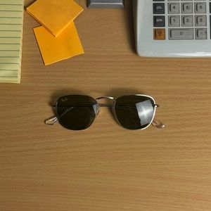 RB3857 | Ray-Ban "Frank" Aviator Green Glass Lens Sunglasses